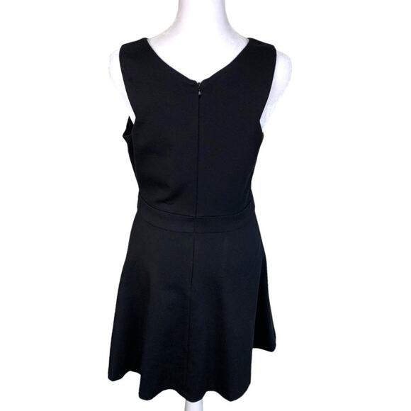 CeCe Womens Sz 4 Black Sleeveless Ponte Skater Dress with Midi Cutout - Picture 6 of 11
